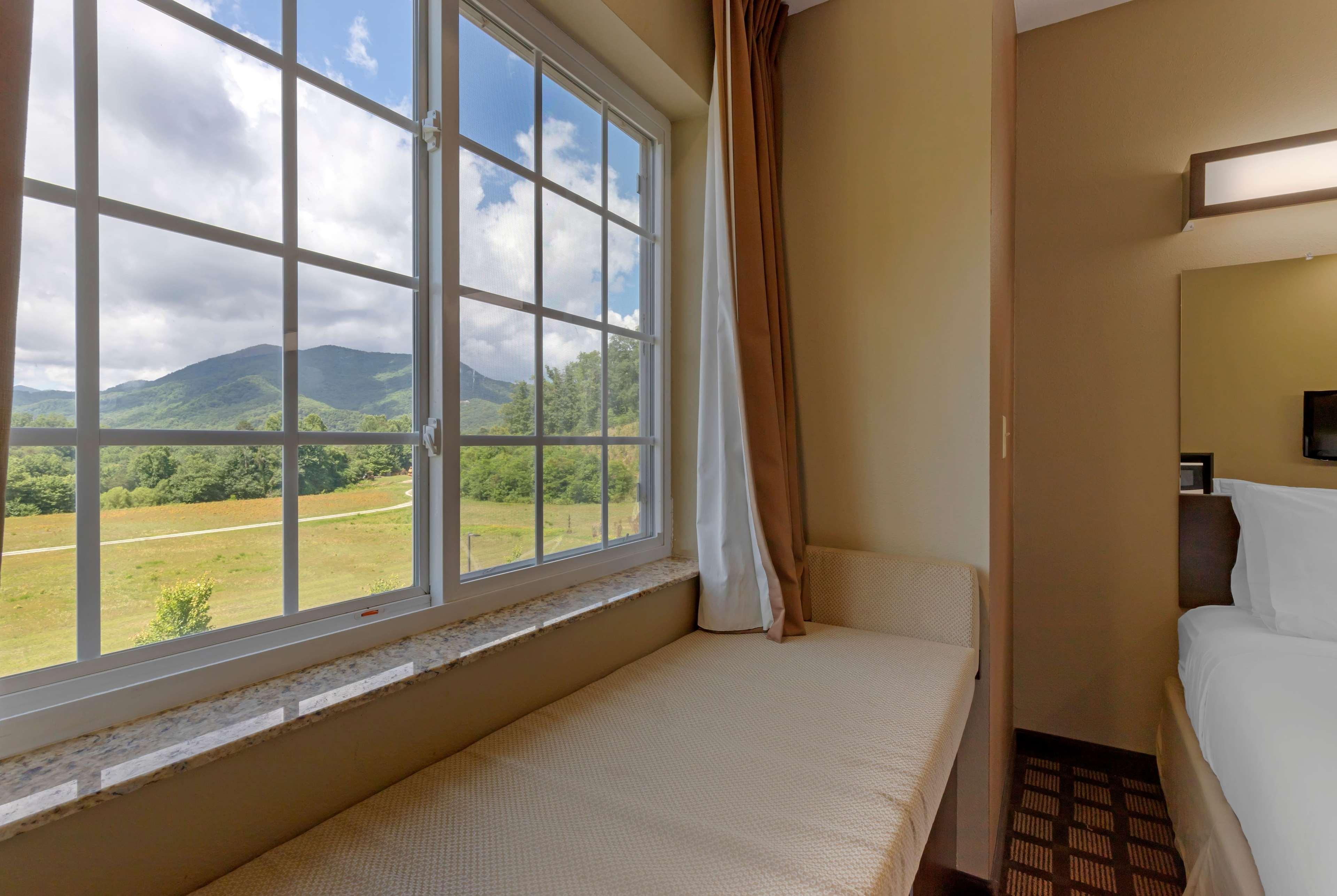 Microtel Inn & Suites Dillsboro/Sylva Esterno foto