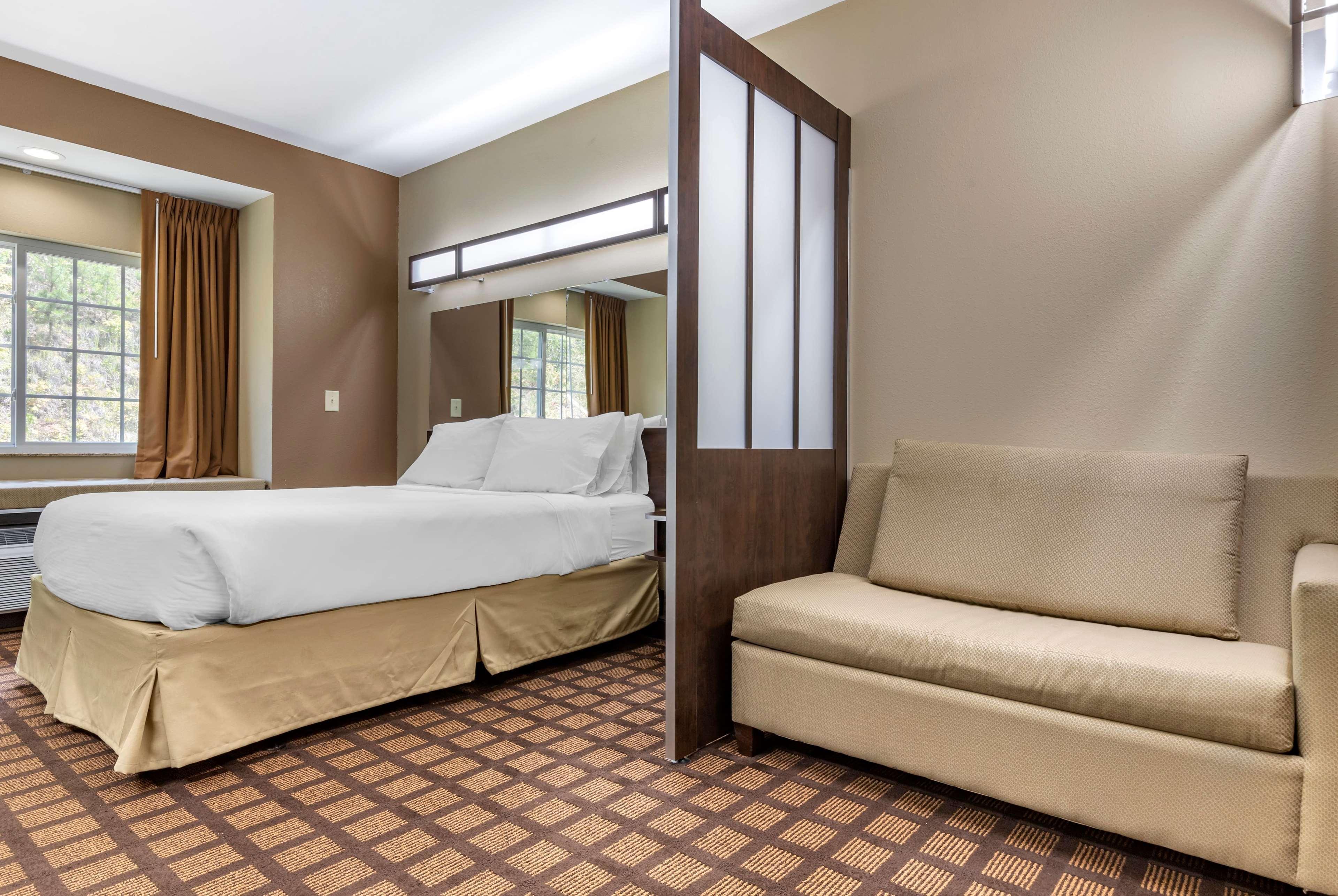 Microtel Inn & Suites Dillsboro/Sylva Esterno foto