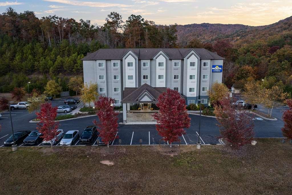Microtel Inn & Suites Dillsboro/Sylva Esterno foto
