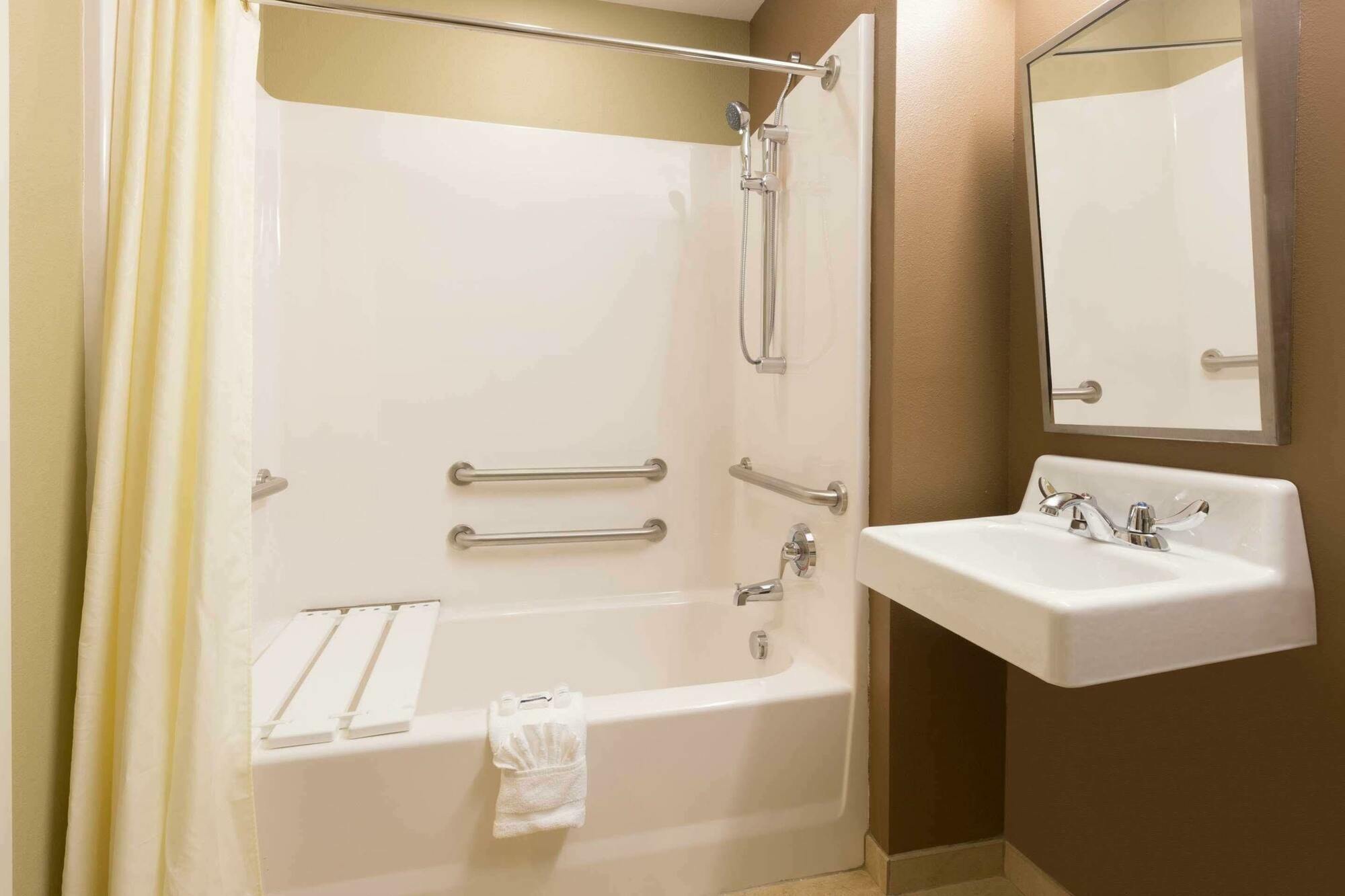 Microtel Inn & Suites Dillsboro/Sylva Esterno foto