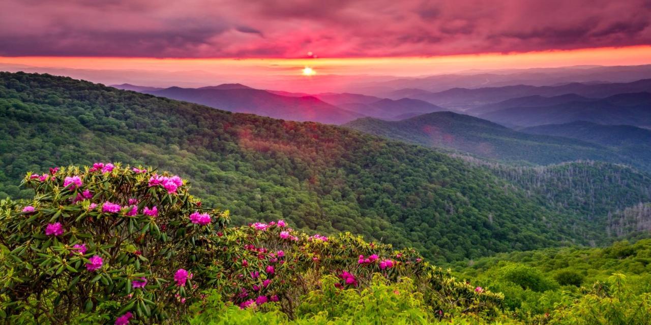 Microtel Inn & Suites Dillsboro/Sylva Esterno foto